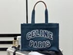 Size: 41x28x17.5cm