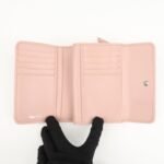 MIU MIU Matelasse Leather Tri-fold Wallet Pink Used - 图片 15