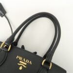 PRADA Leather 2Way Bag Hand Bag Black Gold Hardware Used - 图片 6