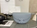 Size: 23x13.5x6cm
