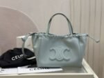 Size: 22x17x15cm
