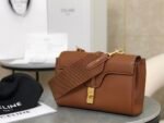 Size: 23x15x9cm