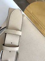 Louis Vuitton Size 28.3 x 18.3 x 4.3 cm - 图片 3