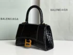 Parisienne gold color diamond buckle Model No.:127 Size:19x8x21cm - 图片 2