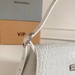 Underarm bag Size: 27*25.5*4.8cm - 图片 2