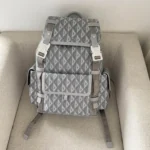 Hit the Road Shoulder Bag Size: 43*51*20