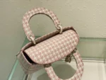 Five compartment embroidered pink bird check handbag Size:24cm - 图片 6