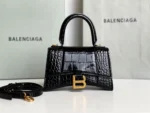 Parisienne gold color diamond buckle Model No.:127 Size:19x8x21cm - 图片 6