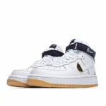 Nike Air Force 1 High NBA White and Black Sneakers - 图片 6