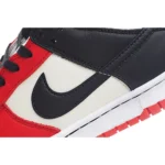NBA x Nike Dunk Low EMB “Chicago” Black, White and Red - 图片 7