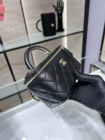 22A new rectangular box sheepskin series, portable diagonal bag, AP2846Y9700 - 图片 7