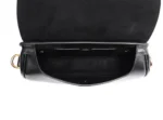 Bobby East-West Underarm Bag Handbag Size: 2029 Size 22x13x5cm - 图片 7