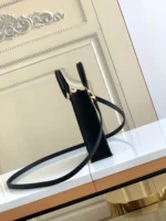 Louis Vuitton Size: 14.0 x 17.0 x 5.0 cm - 图片 9