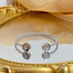 Possession open bangle bracelet - 图片 2