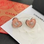 Pink heart-shaped stud earrings - 图片 7