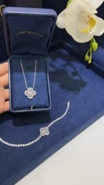 Diamond Loop Full Motif Diamond Pendant - 图片 4