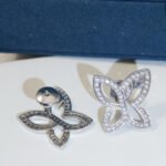 Infinite Lily Cluster Earrings - 图片 7