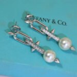 Tiffany Titan by Pharrell Williams Pearl Earrings in Yellow Gold with Diamonds - 图片 6