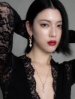 Tiffany Titan by Pharrell Williams Pearl Earrings in Yellow Gold with Diamonds - 图片 3