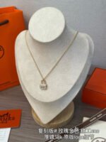Amulettes Constance pendant - 图片 7