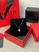 Wulu petite necklace in 18K rose gold set with mother-of-pearl and diamonds - 图片 6