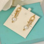 Tiffany Titan by Pharrell Williams Pearl Earrings in Yellow Gold with Diamonds - 图片 5
