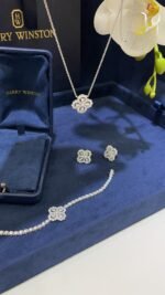 Diamond Loop Full Motif Diamond Pendant - 图片 6