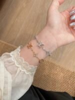 Idylle Blossom Multi-Motif Bracelet, Pink Gold and Diamonds - 图片 9