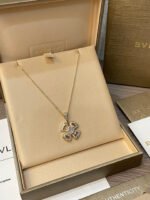 Fiorever Necklace