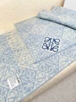 Anagram scarf in wool and cashmere blue - 图片 13