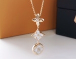 M Star Pendant Mother-of-Pearl - 图片 8