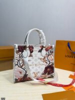 LV Onthego Tote Bag