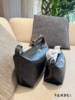 Chanel 26P Black and Gold Lunch box Bag - 图片 2