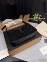 Saint Laurent Hobo Underarm Bag - 图片 6