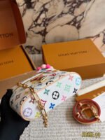 lv cosmetic bag - 图片 5