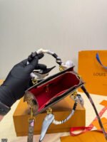 LV Takashi Murakami Horizontal Tote Bag - 图片 2
