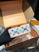 LV Diane White Tricolor Baguette Handbag - 图片 7