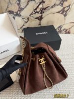 Chanel 25C hobo suede underarm bag