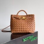 Bottega Veneta  Andiamo Small Intrecciato Leather Top-Handle Bag - 图片 2