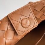Bottega Veneta  Andiamo Small Intrecciato Leather Top-Handle Bag - 图片 10